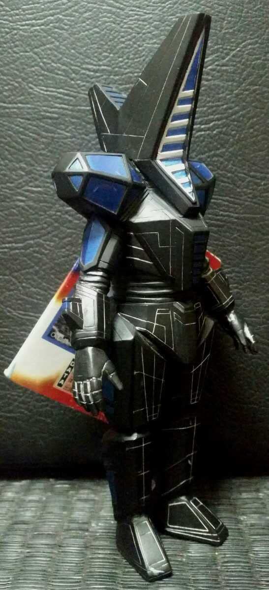 ウルトラセブン　フィギュア　2002 円谷　ソフビ Amazon.co.jp: ウルトラセブン ビッグサイズ・ソフビフィギュア 熱血